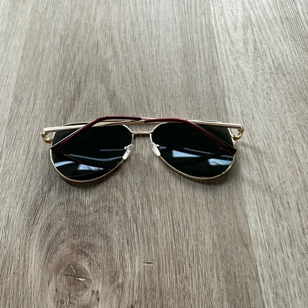 otra billie gold oversized statement aviator sunglasses eyewear UV NEW - Picture 3 of 4
